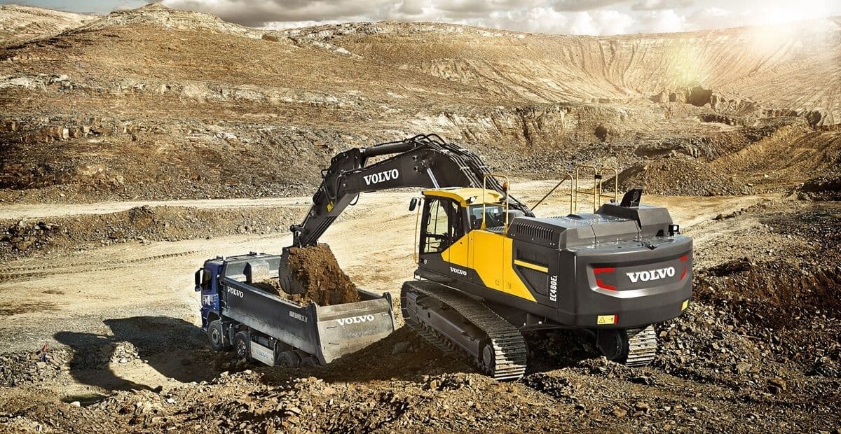 KOBELCO - 380