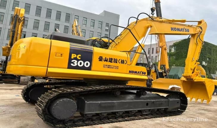 KOMATSU PC 71